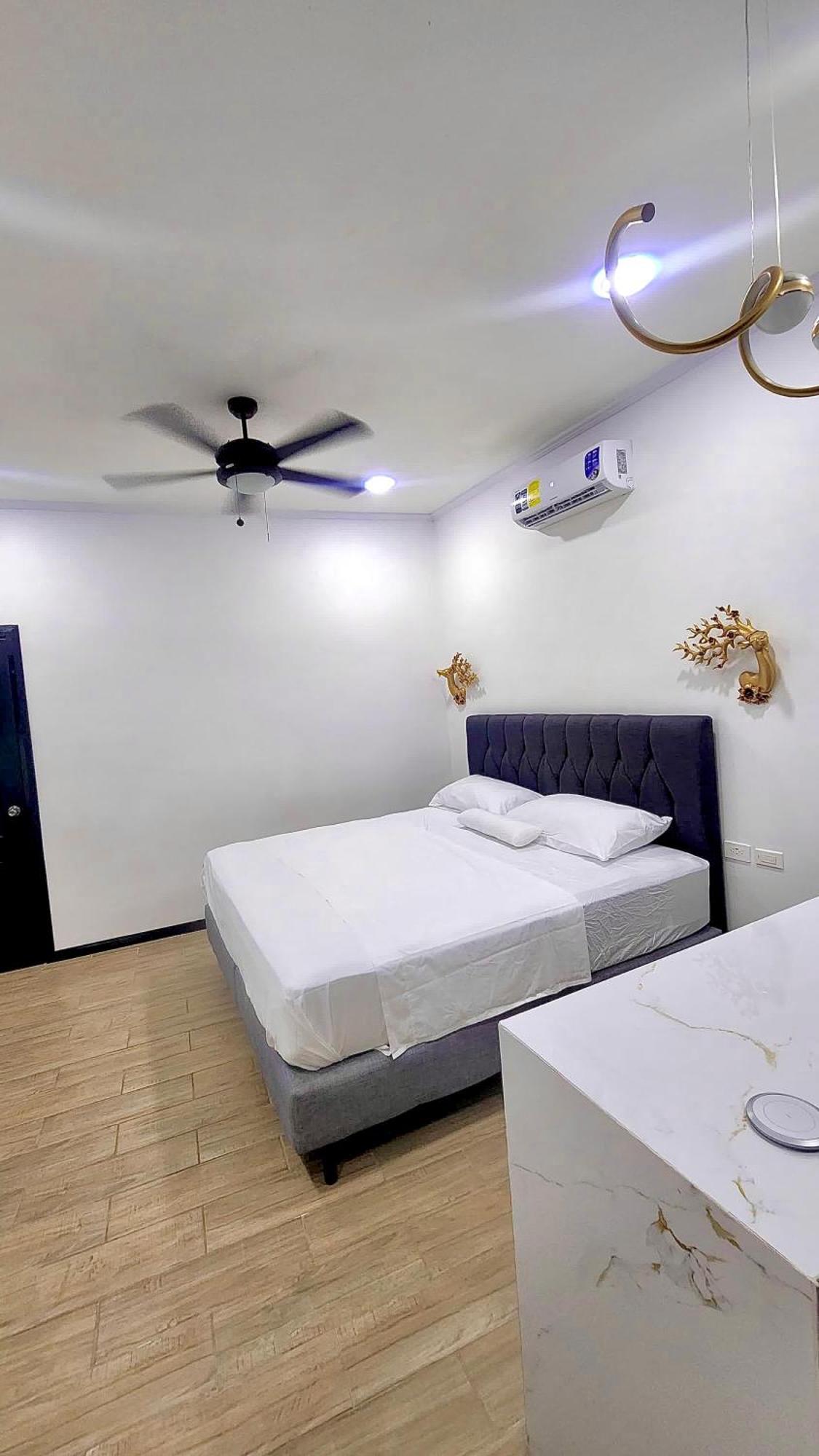 H Et L Appartement Tortuguero Buitenkant foto