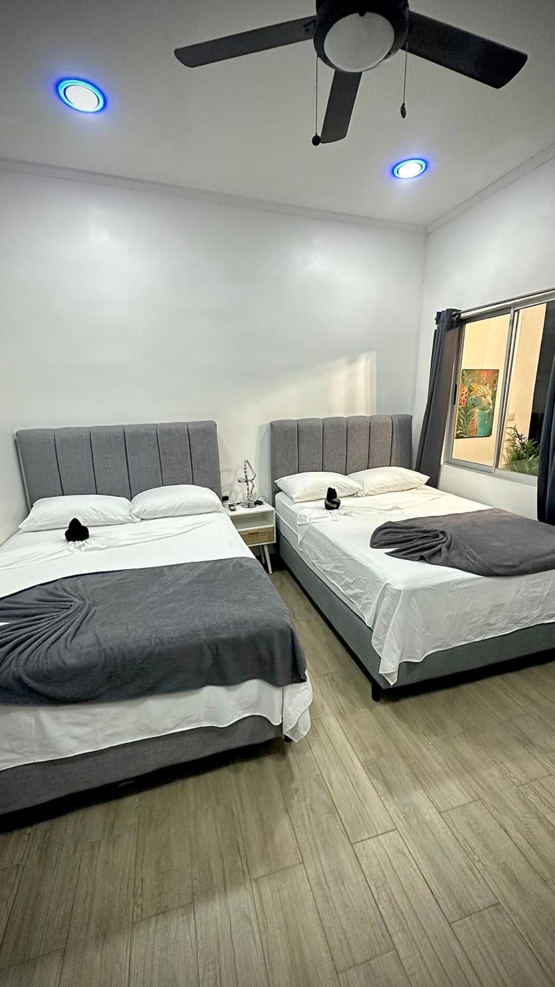 H Et L Appartement Tortuguero Buitenkant foto
